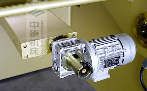 ZDS-832后档料减速电机,质量好,模拟运算定位速度快.jpg ZDS-832后档料减速电机,质量好,模拟运算定位速度快.jpg